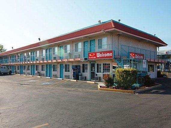 America'S Best Travel Inn Рино Экстерьер фото