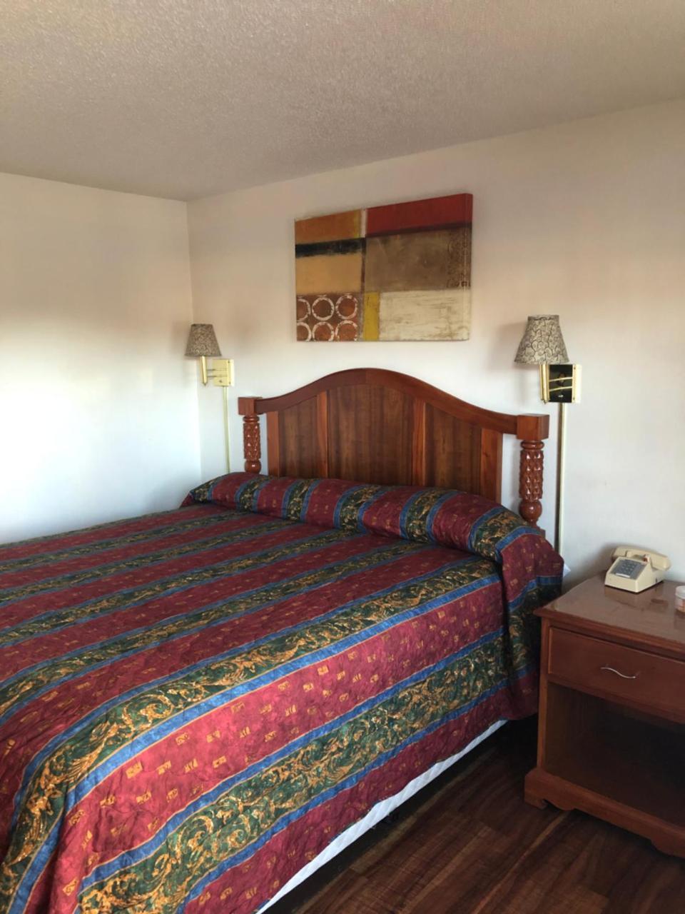 America'S Best Travel Inn Рино Экстерьер фото