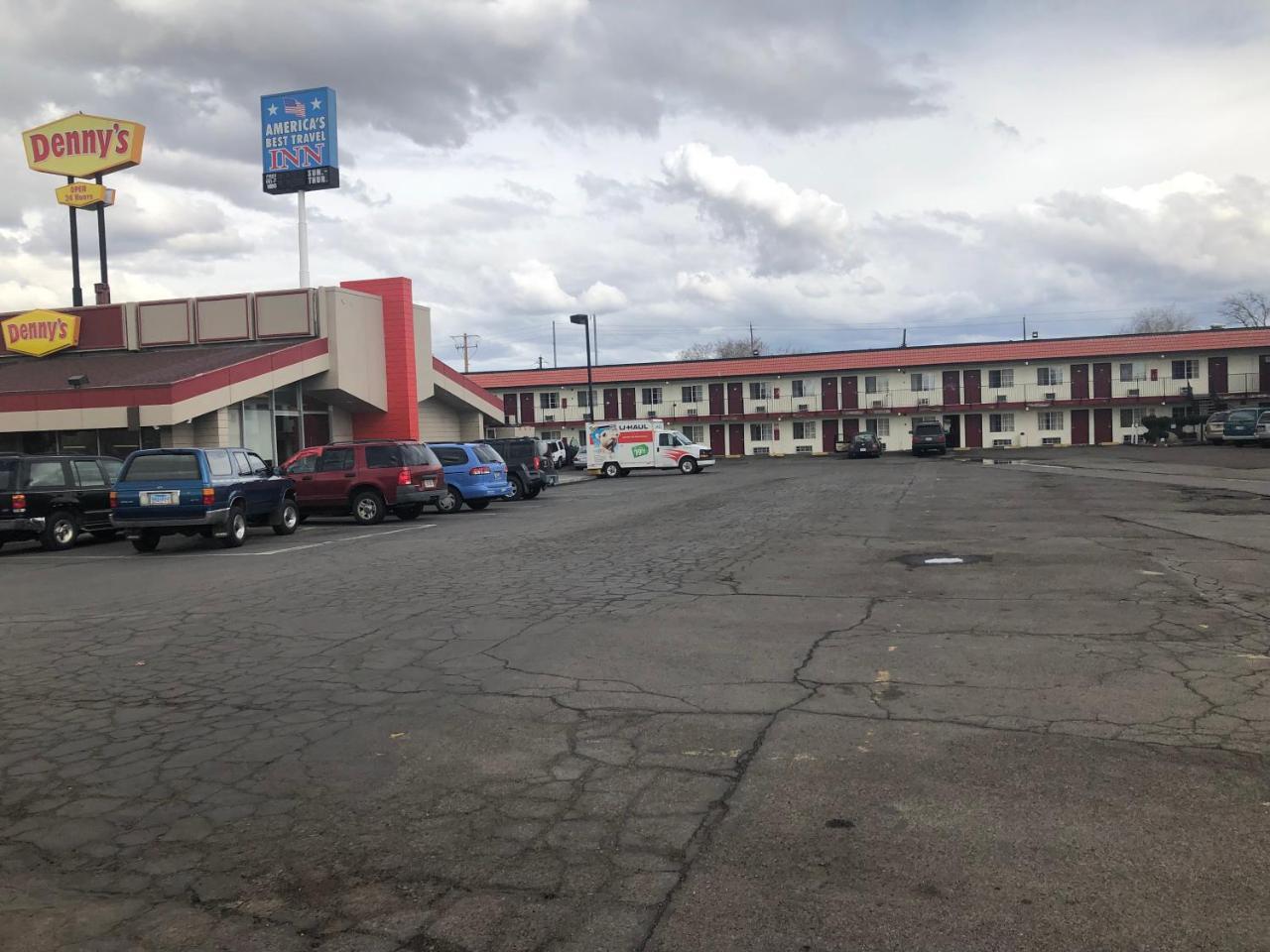 America'S Best Travel Inn Рино Экстерьер фото